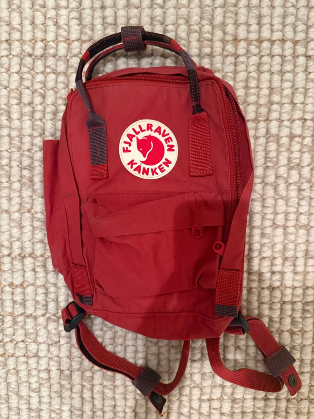 Kånken Mini Backpack - Red